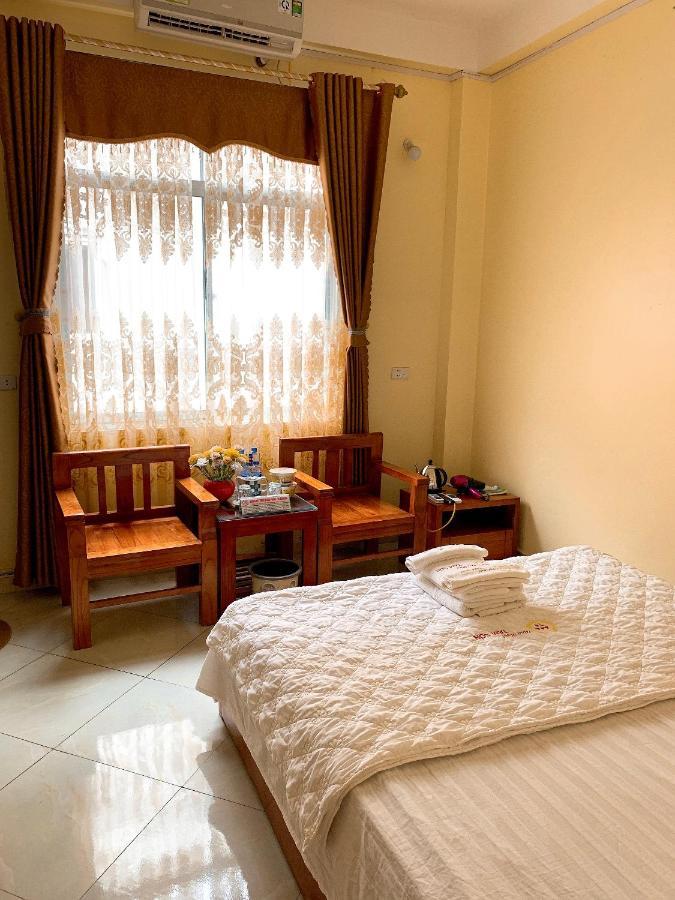 Khach San Tam Son Hotel Ха Жианг Екстериор снимка