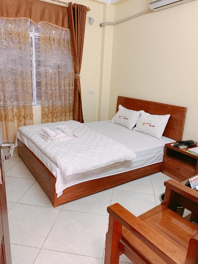 Khach San Tam Son Hotel Ха Жианг Екстериор снимка